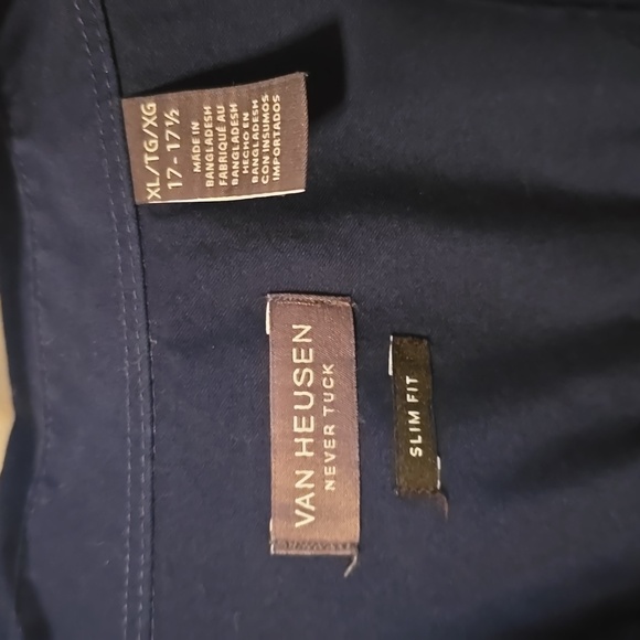 Van Heusen, button down, long sleeved, shirt - Picture 2 of 5